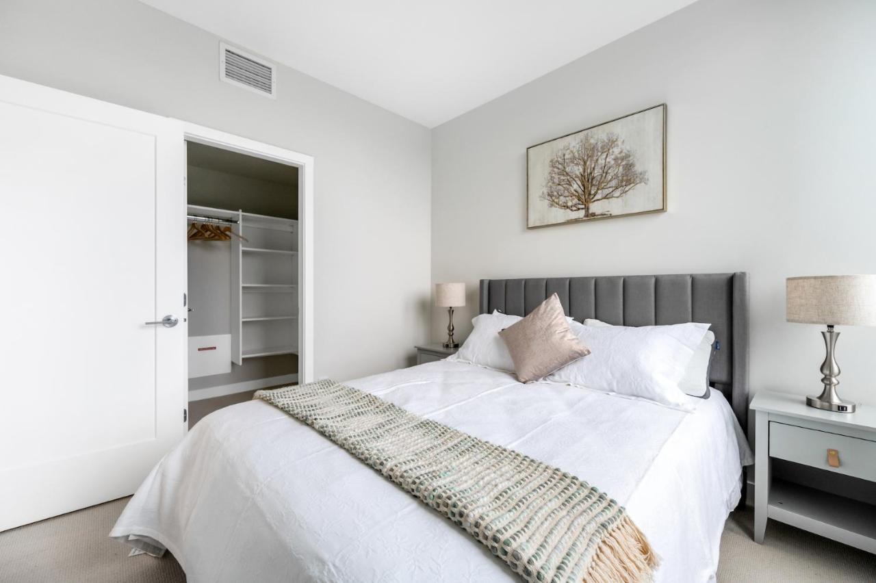 Modern Comfort At Ubc: 1Br Condo Near Campus Vancouver Extérieur photo