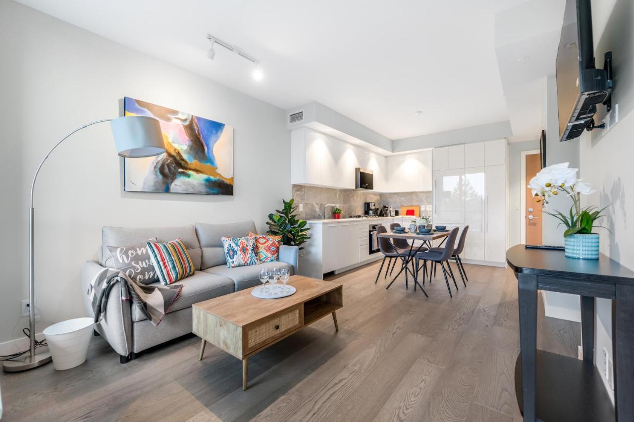 Modern Comfort At Ubc: 1Br Condo Near Campus Vancouver Extérieur photo