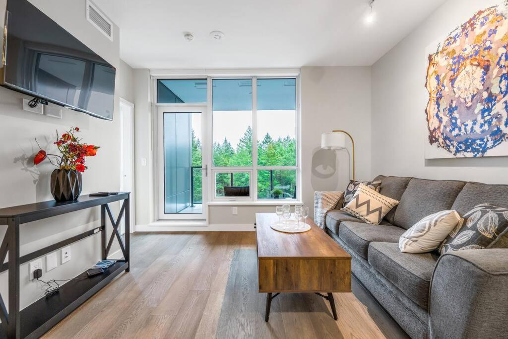 Modern Comfort At Ubc: 1Br Condo Near Campus Vancouver Extérieur photo