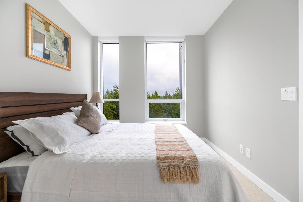 Modern Comfort At Ubc: 1Br Condo Near Campus Vancouver Extérieur photo